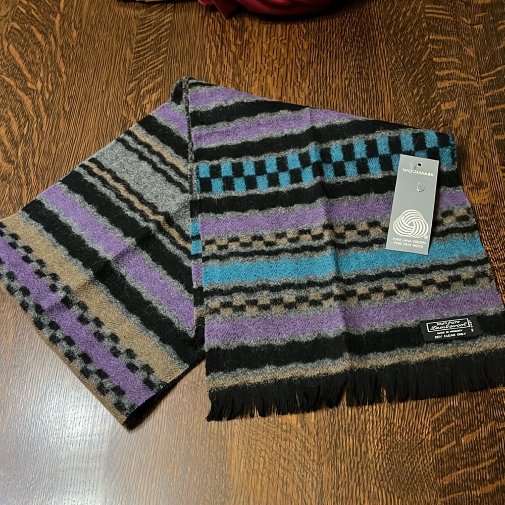 Multi colored muffler/scarf